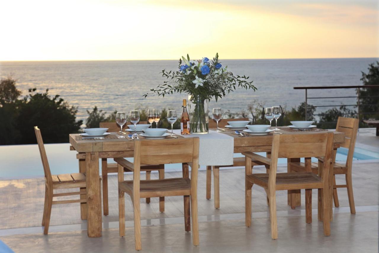 Capro - Milos Bay Villas Áyios Nikítas 外观 照片