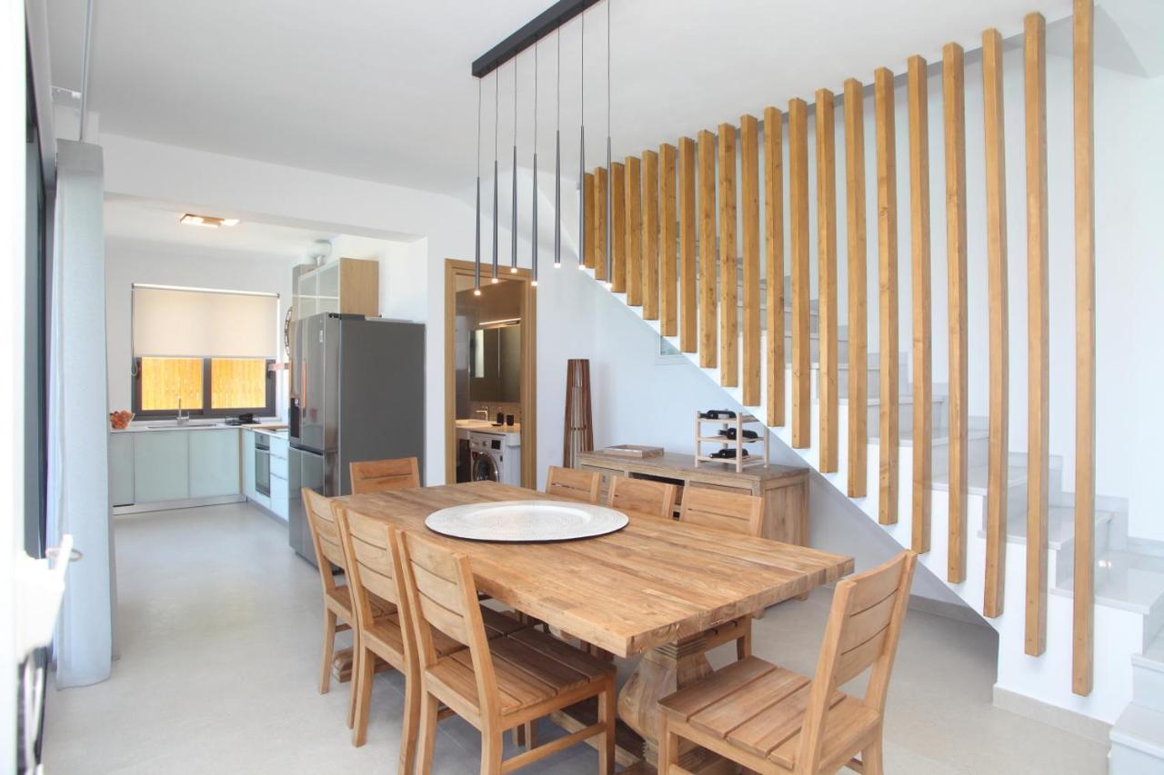 Capro - Milos Bay Villas Áyios Nikítas 外观 照片